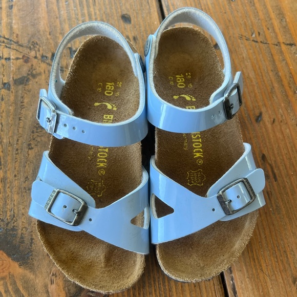 Birkenstock Other - Birkenstock girls sandal light blue size 28